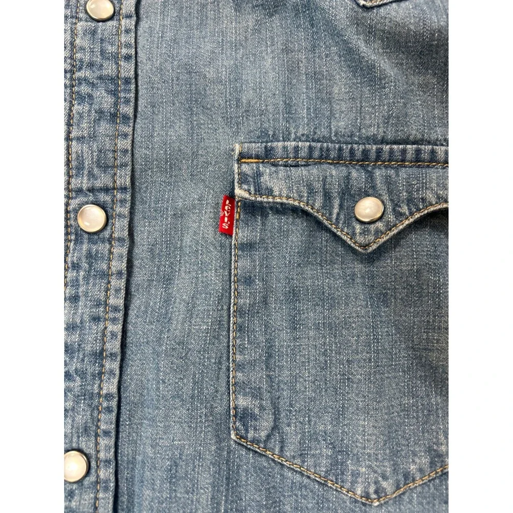 Levis good clean